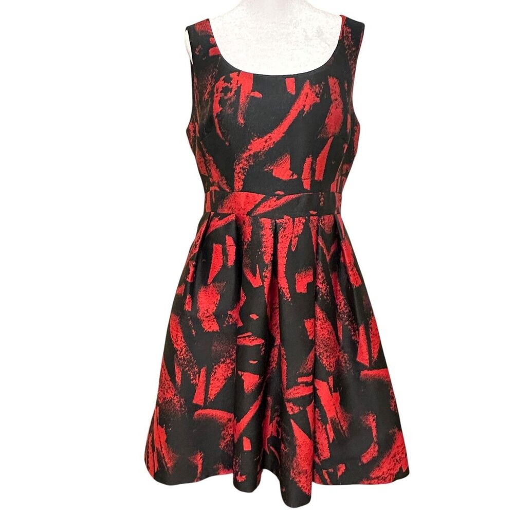 Karen Millen A Line Cocktail Dress Size L Black Red Jacquard Abstract Round Neck